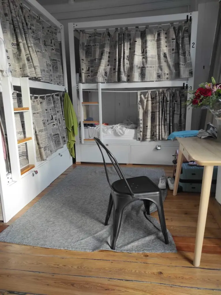 chambre-femmes-auberge