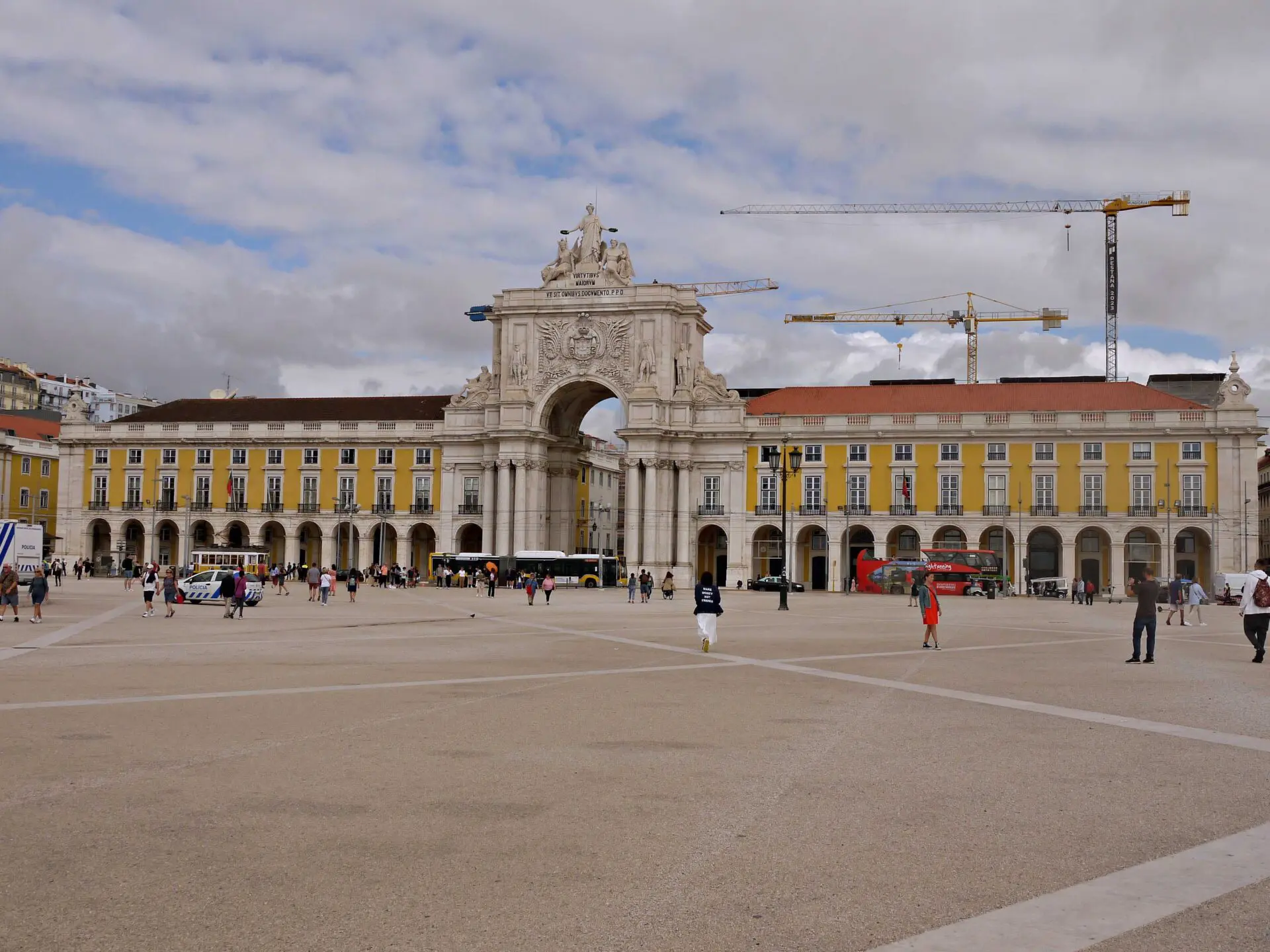 praca-do-comercio