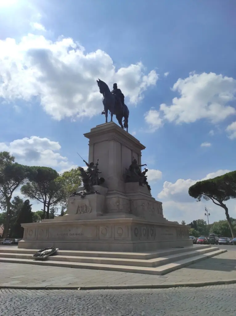 monument-guiseppe-garibaldi