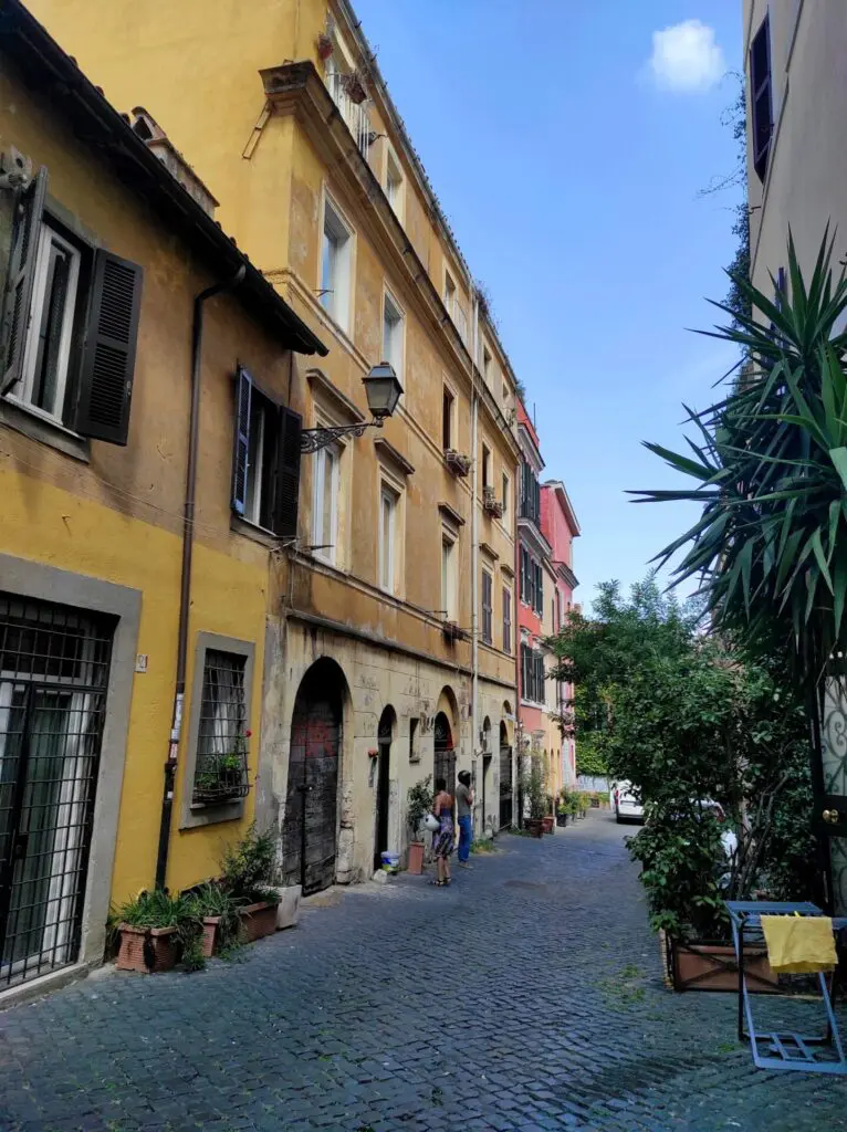 ruelle-rome