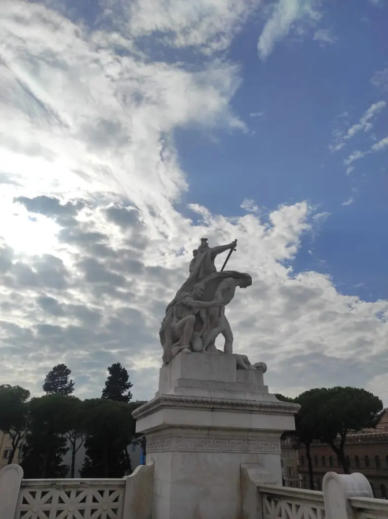 statues-monument